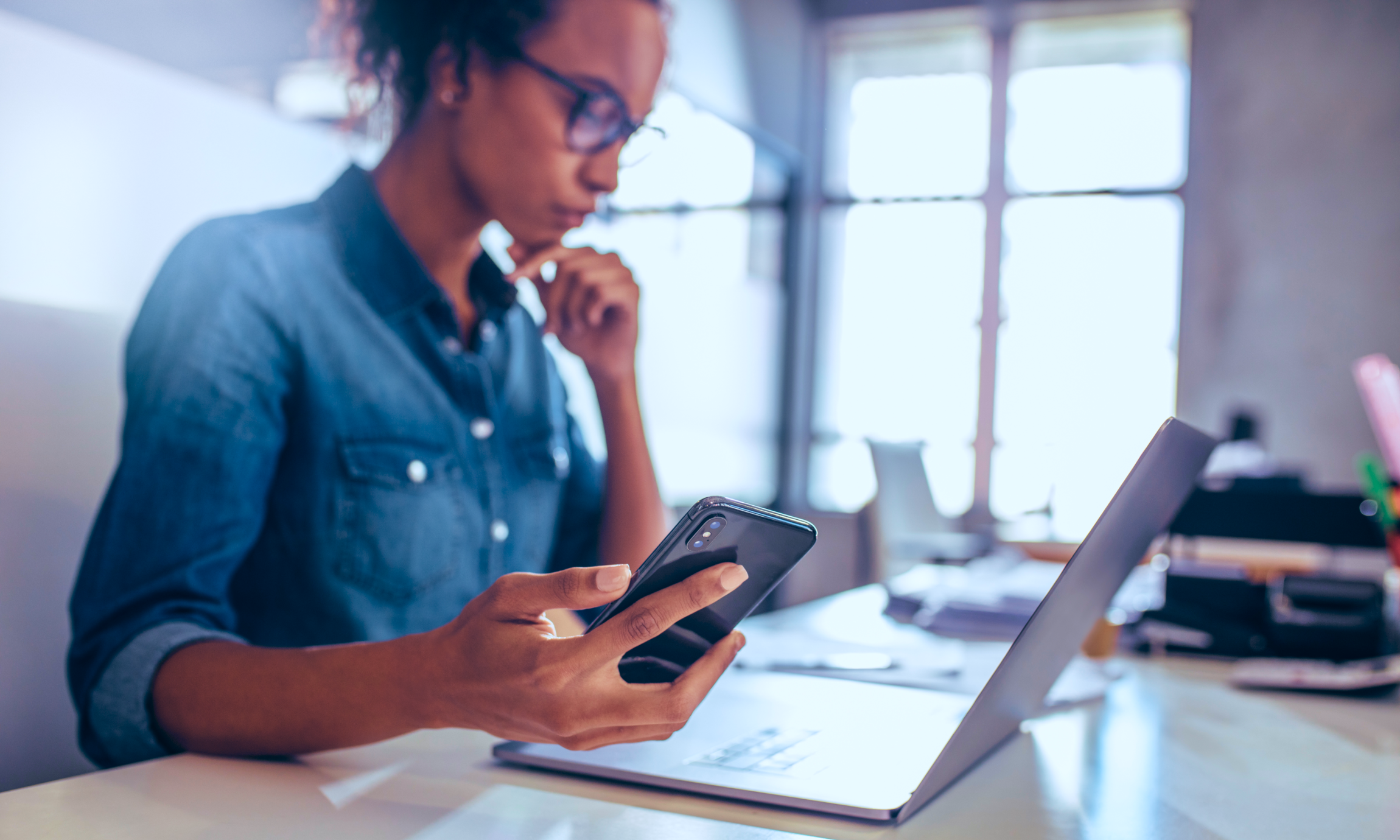Independently manage your digital storefronts with no-code frontend tools