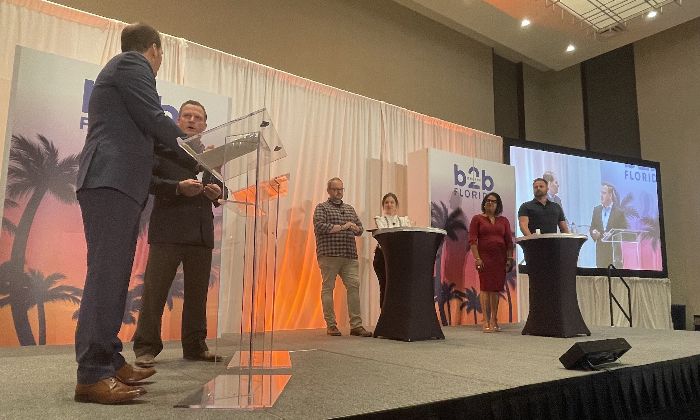 The Master B2B UnWebinar debate on stage at B2B Online West Palm Beach 2023