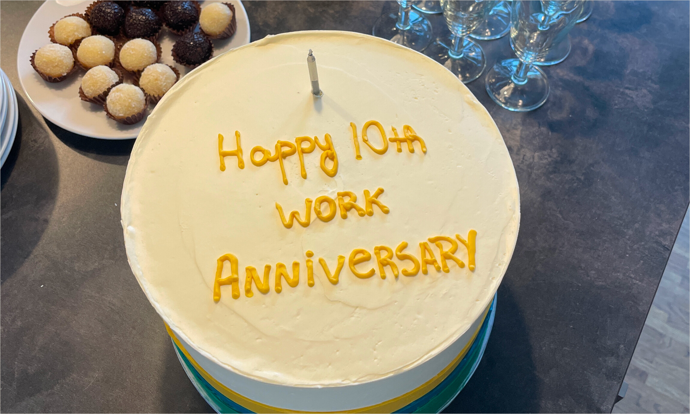 3 commercetoolers celebrate their Decade of Dedication
