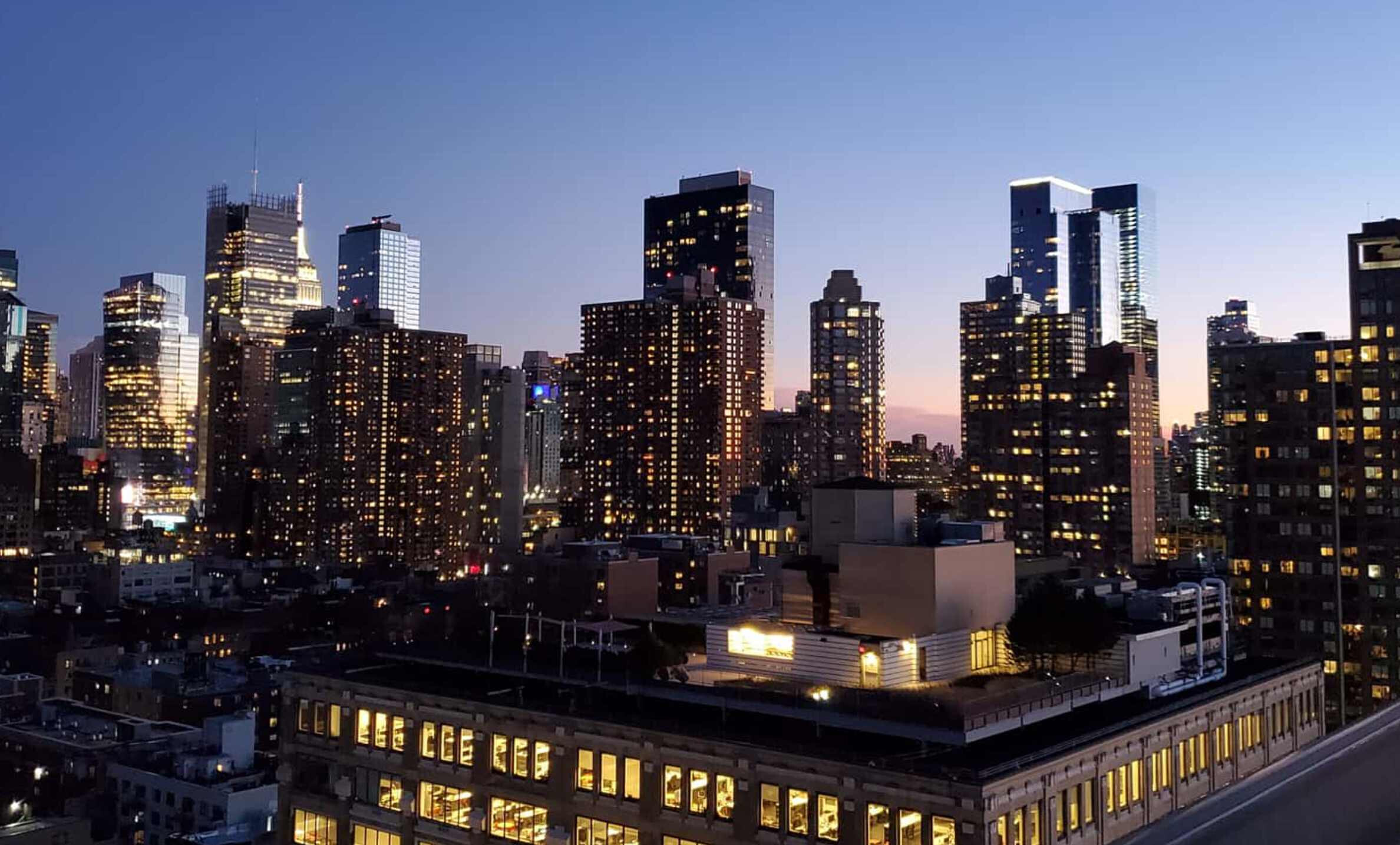 headless over hells kitchen
