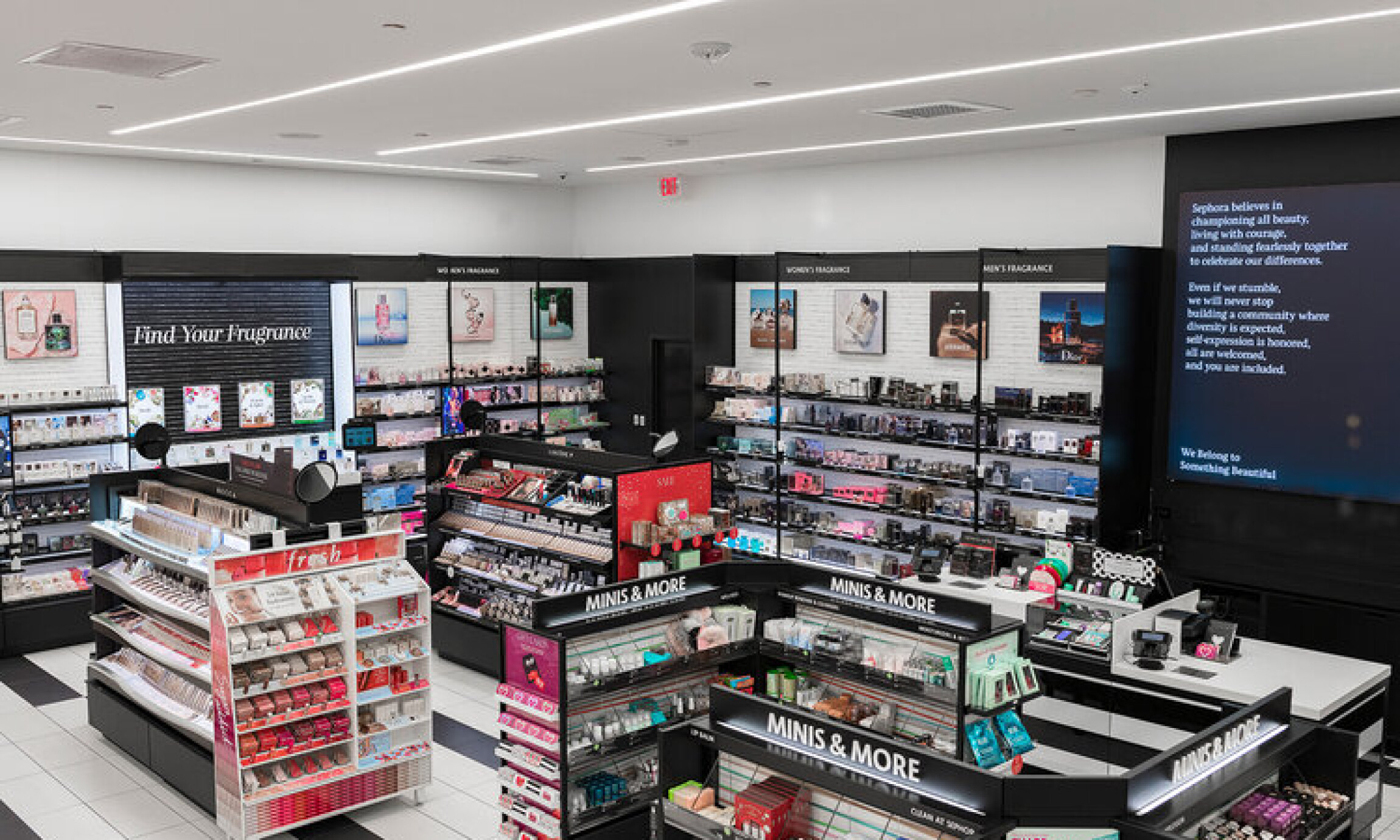 Modular fixtures at Sephora
